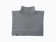 Chusty i kominy dziecięce