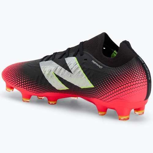 Buty piłkarskie New Balance Tekela Magia Low Laced V4 FG black
