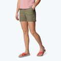 Spodenki trekkingowe damskie Columbia Leslie Falls Short II stone green 4