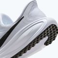Buty do biegania damskie Nike Revolution 8 EasyOn white/wolf grey/black 12