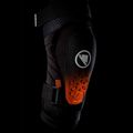 Ochraniacze rowerowe na kolana Endura MT500 Hard Shell Knee Pad black 4
