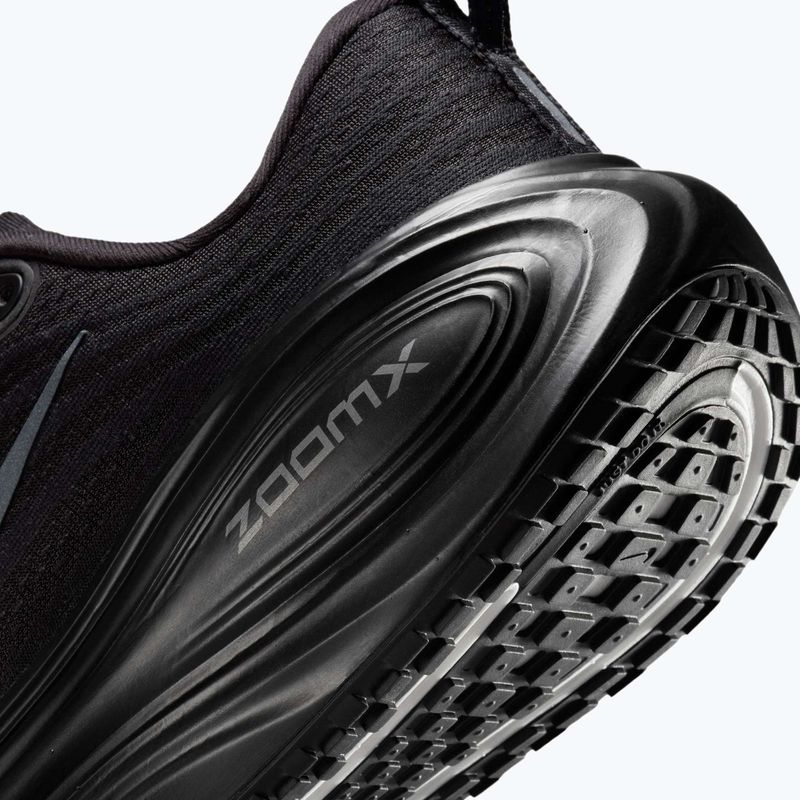 Buty do biegania damskie Nike Vomero Plus black/metallic dark grey/dark smoke grey 10