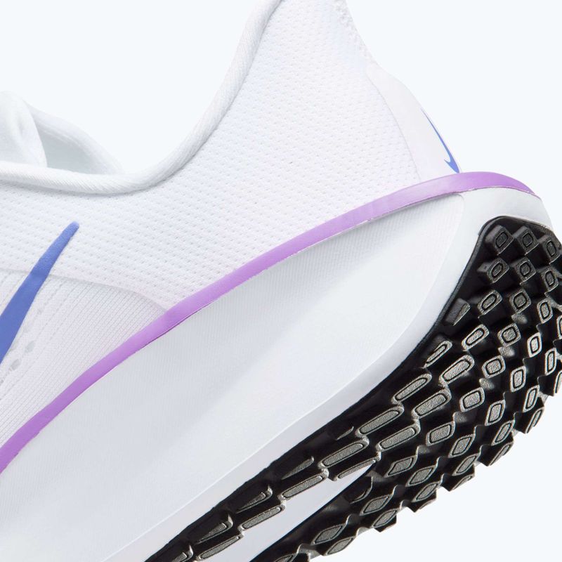 Buty do biegania damskie Nike Quest 6 white/black/bright violet/sapphire 10