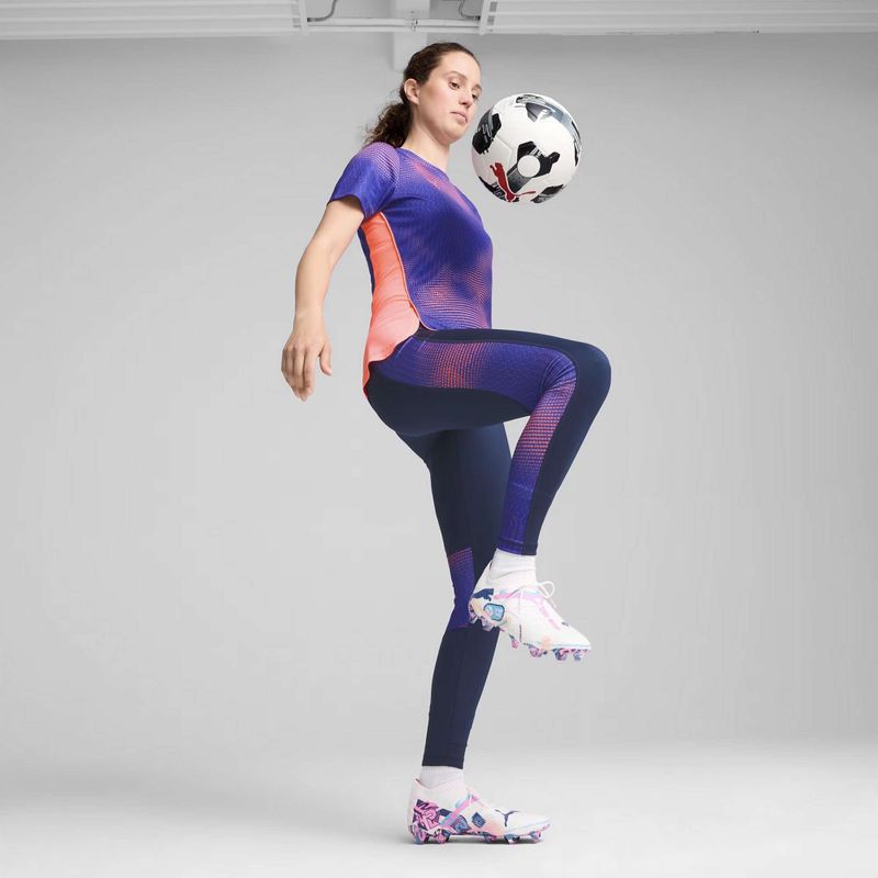 Buty piłkarskie PUMA Future 7 Ultimate Vol. Up FG/AG puma white 9
