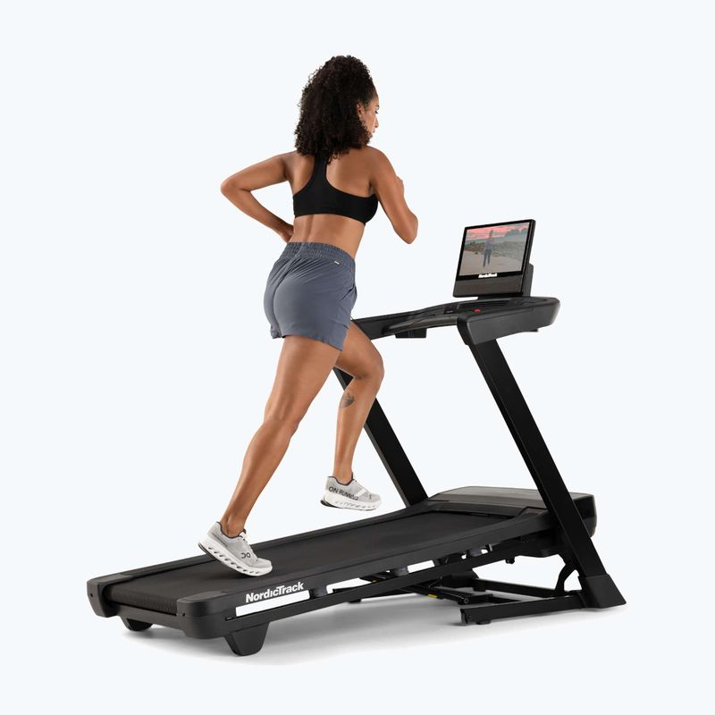 Bieżnia elektryczna NordicTrack T16 black 7
