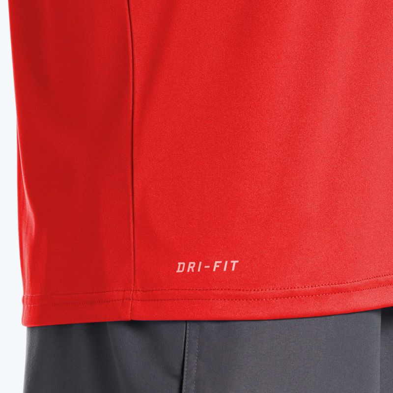 Koszulka męska Nike Essential Hydroguard university red 10