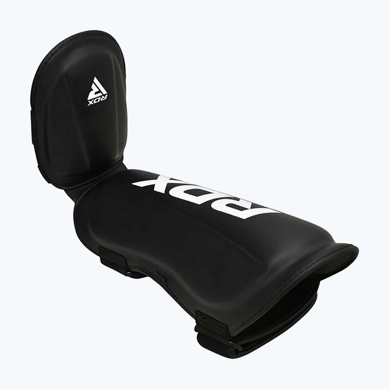 Ochraniacze piszczeli i stóp RDX T1 Shin Instep Guards black 6