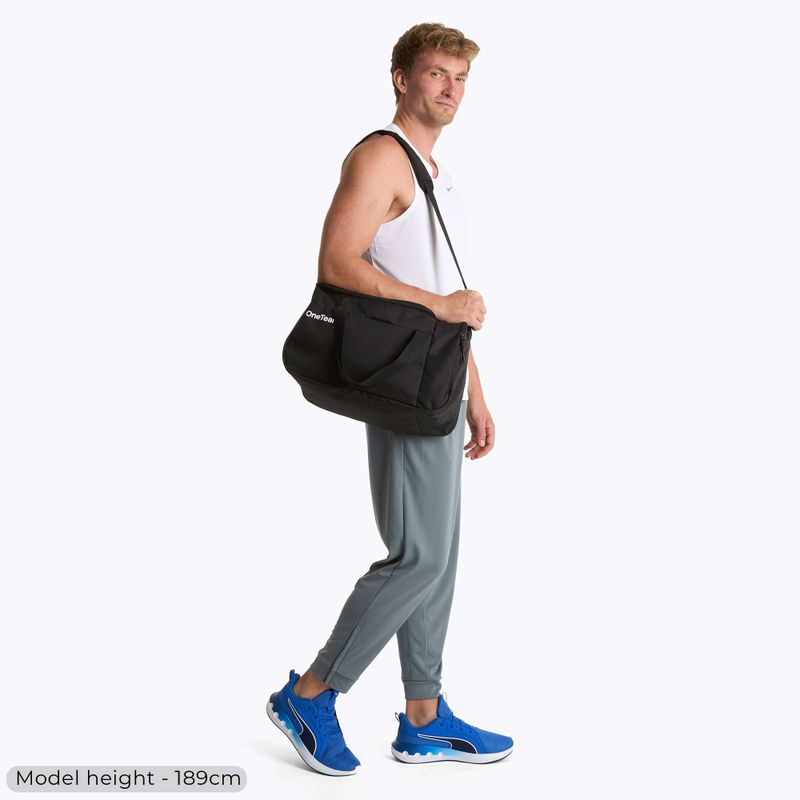 Torba treningowa OneTeam Passa 26 l czarny 2