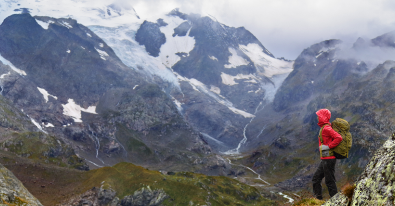 Membrana w kurtkach – co to jest, jak działa i jaki rodzaj wybrać?